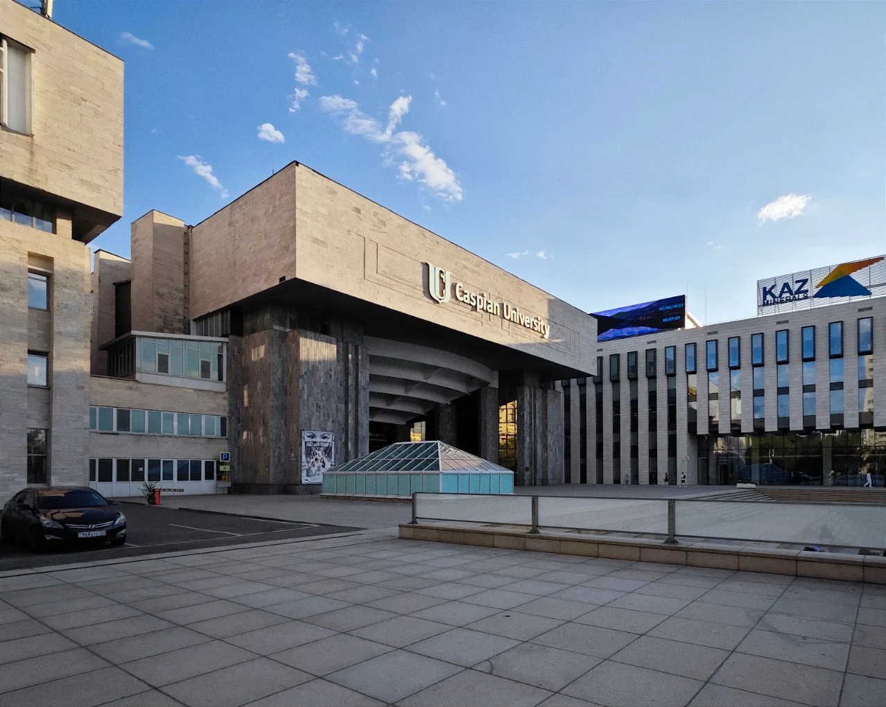 Caspian University International School of Medicine
